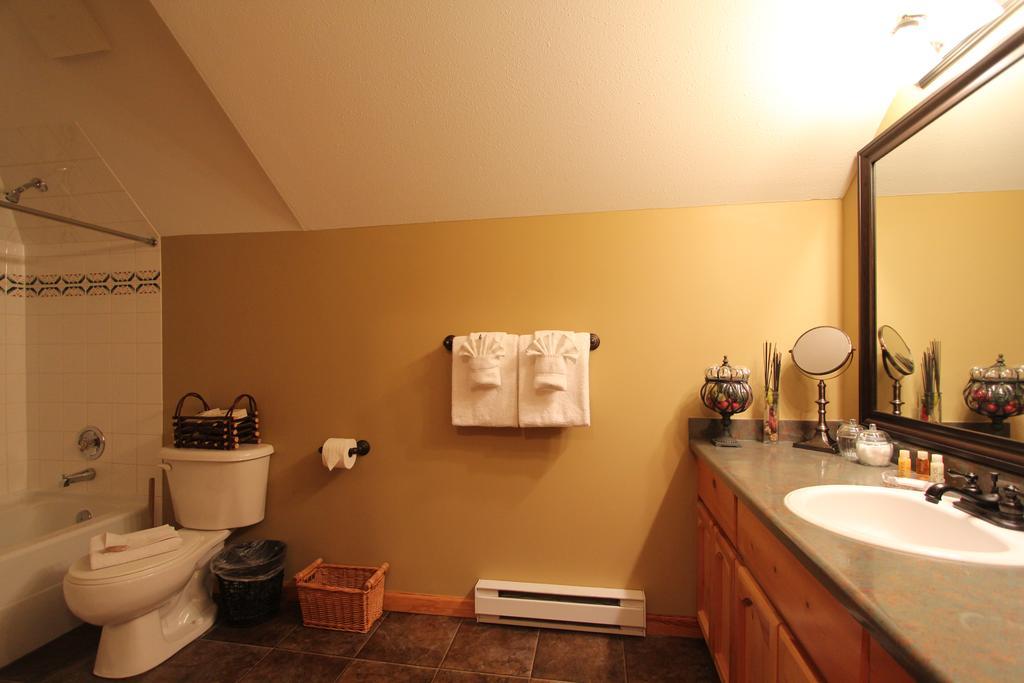 Valhalla Condos By Whistler Retreats Room photo